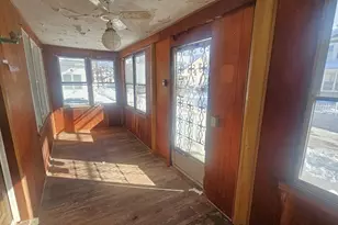 118 Wait, Springfield, MA 01104 - Photo 5