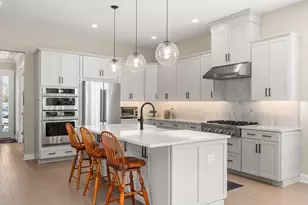 77 Wheeler Dr, Boxborough, MA 01719 - Photo 9