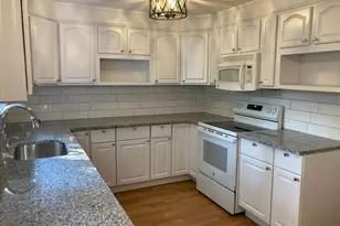 45 Pilgrim Ave, Worcester, MA 01604 - Photo 3