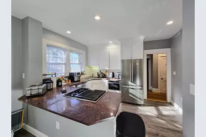 235-237 Chestnut Hill Ave #1, Boston, MA 02135 - Photo 5