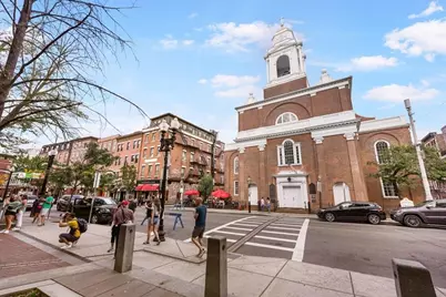 19 Harris Street #1, Boston, MA 02109 - Photo 17