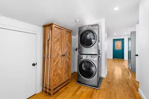 13 Howard Pl, Boston, MA 02125 - Photo 15