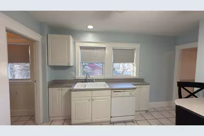 70 Union St #2, Boston, MA 02135 - Photo 3