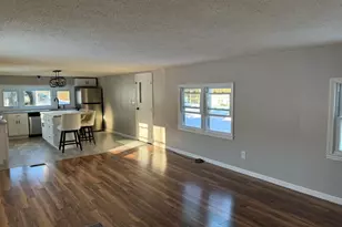 281 Chauncey Walker St, Belchertown, MA 01007 - Photo 11