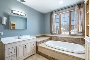 46 Lilac Ave, Somerset, MA 02726 - Photo 15