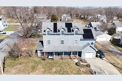 46 Lilac Ave, Somerset, MA 02726 - Photo 1