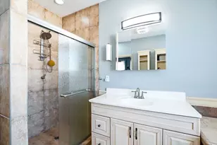 46 Lilac Ave, Somerset, MA 02726 - Photo 9