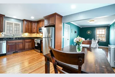 46 Lilac Ave, Somerset, MA 02726 - Photo 13