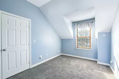 46 Lilac Ave, Somerset, MA 02726 - Photo 17