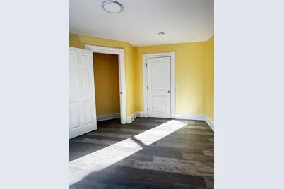 41 Lynwood Ave, Holyoke, MA 01040 - Photo 13