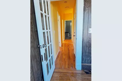 41 Lynwood Ave, Holyoke, MA 01040 - Photo 19