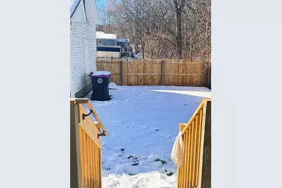 41 Lynwood Ave, Holyoke, MA 01040 - Photo 41