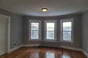 14 Florence St, Leominster, MA 01453 - Photo 7