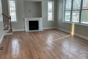 81 Crystal Brook Dr, Springfield, MA 01118 - Photo 13