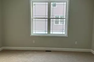 81 Crystal Brook Dr, Springfield, MA 01118 - Photo 15