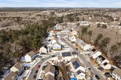 181 Tarkiln Pl, New Bedford, MA 02745 - Photo 33