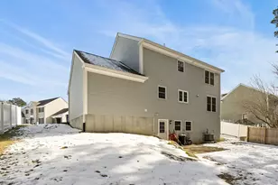 181 Tarkiln Pl, New Bedford, MA 02745 - Photo 31