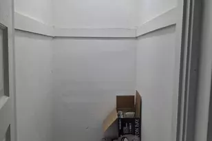 14 Florence St, Leominster, MA 01453 - Photo 11