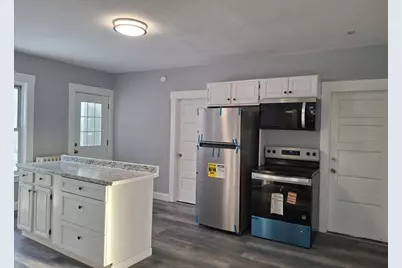 14 Florence St #2, Leominster, MA 01453 - Photo 3