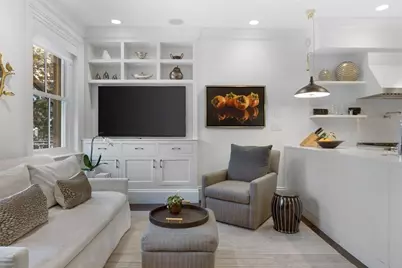 11 1/2 Union Park #1, Boston, MA 02118 - Photo 5