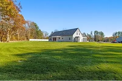 73 Raymond, Raynham, MA 02767 - Photo 29