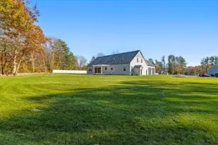 73 Raymond, Raynham, MA 02767 - Photo 29