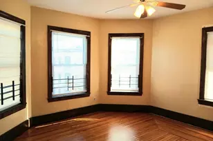 44 B Park St, Lynn, MA 01905 - Photo 3