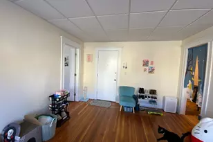 112 Thurston, Somerville, MA 02145 - Photo 5