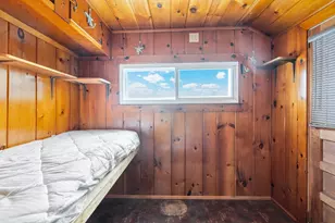 27 Bayview Ave, Fairhaven, MA 02719 - Photo 25