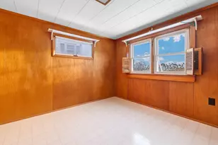 27 Bayview Ave, Fairhaven, MA 02719 - Photo 23