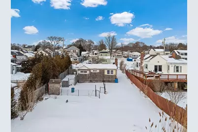 27 Bayview Ave, Fairhaven, MA 02719 - Photo 33