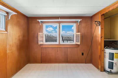 27 Bayview Ave, Fairhaven, MA 02719 - Photo 19