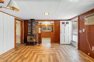 27 Bayview Ave, Fairhaven, MA 02719 - Photo 13