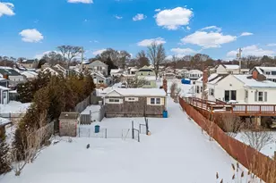 27 Bayview Ave, Fairhaven, MA 02719 - Photo 33