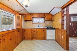 27 Bayview Ave, Fairhaven, MA 02719 - Photo 17