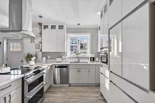 259 E Tickle Rd, Westport, MA 02790 - Photo 3