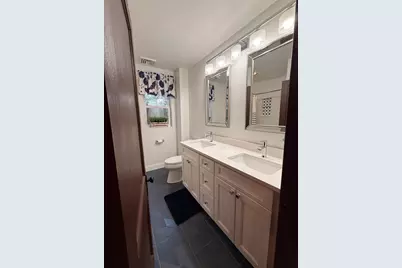 127 Eldridge St #2, Taunton, MA 02780 - Photo 13