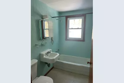 69 Beston Street, Chicopee, MA 01013 - Photo 9