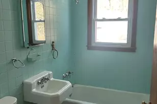 69 Beston St, Chicopee, MA 01013 - Photo 9