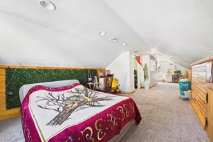 10 Jefferson Ave, Taunton, MA 02780 - Photo 19