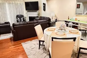 1 Hawthorne Village, Franklin, MA 02038 - Photo 3