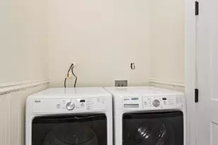 136 Huron Ave, Cambridge, MA 02138 - Photo 13