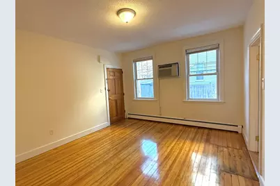 18 Roberts Street #1, Brookline, MA 02445 - Photo 3