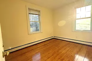 18 Roberts St, Brookline, MA 02445 - Photo 7