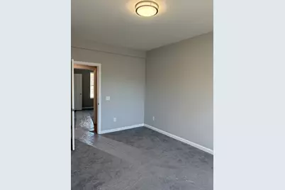 184 Avenue C #M3, Woonsocket, RI 02828 - Photo 9