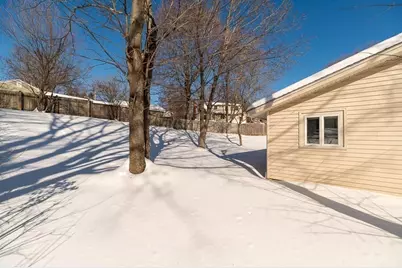 4 Curwen Road, Peabody, MA 01960 - Photo 21