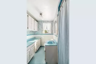 4 Curwen Road, Peabody, MA 01960 - Photo 13