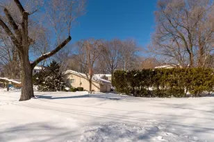 4 Curwen Rd, Peabody, MA 01960 - Photo 27