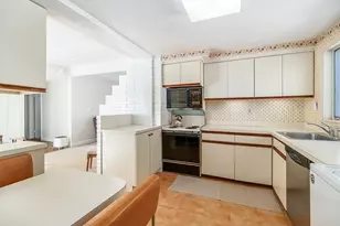 4 Curwen Rd, Peabody, MA 01960 - Photo 7