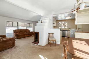 4 Curwen Rd, Peabody, MA 01960 - Photo 5